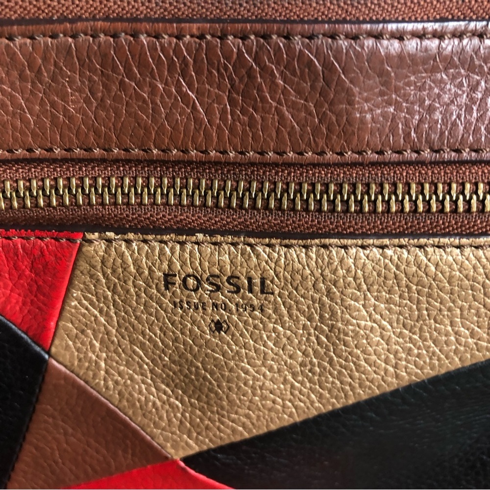 Fossil Fiona Adjustable Crossbody Geometric Patch… - image 3